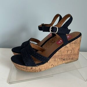 (EUC) POP Navy Wedge Sandals (9)